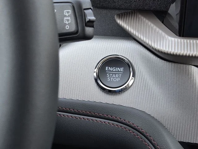 New 2026 Space White Metallic Ford Active image 17