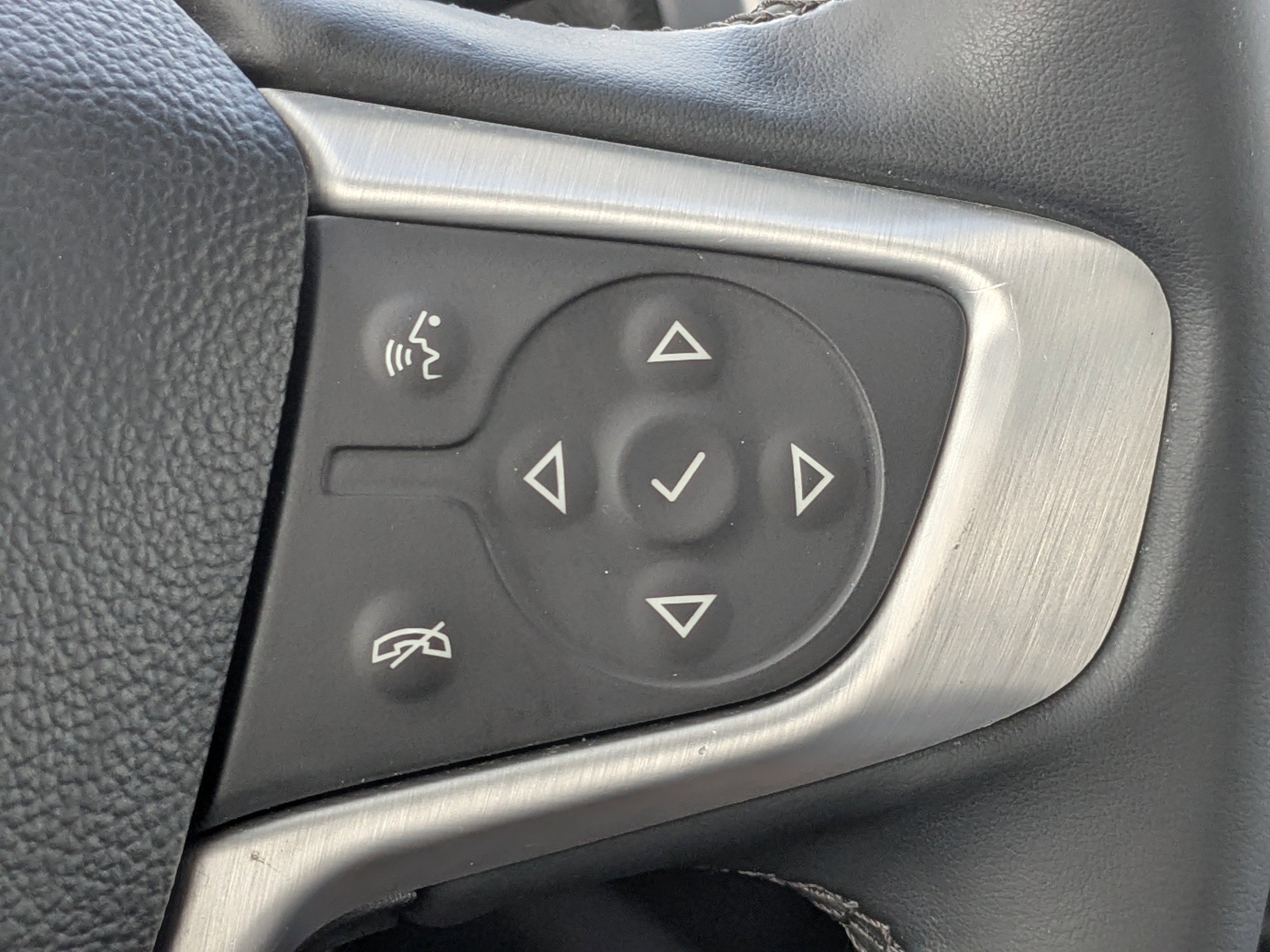 2023 GMC Acadia SLT - Photo 31