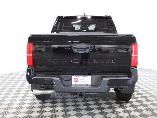 2025 Toyota Tacoma TRD Off Road - Photo 5
