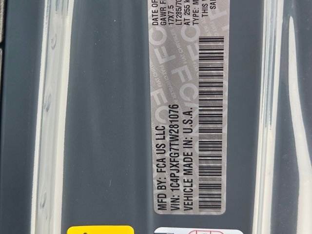 New 2026 Anvil Clear-Coat Exterior Paint Jeep Rubicon image 31