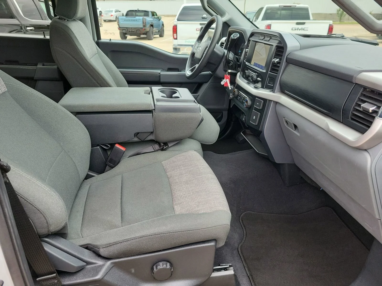2023 Ford F-150 XL - Photo 27