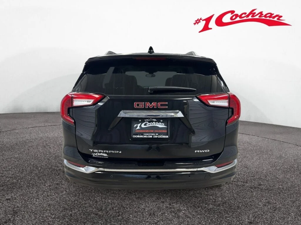 Used 2023 Ebony Twilight Metallic GMC Denali image 26