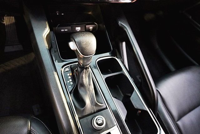 Used 2024 Black Kia LX image 30