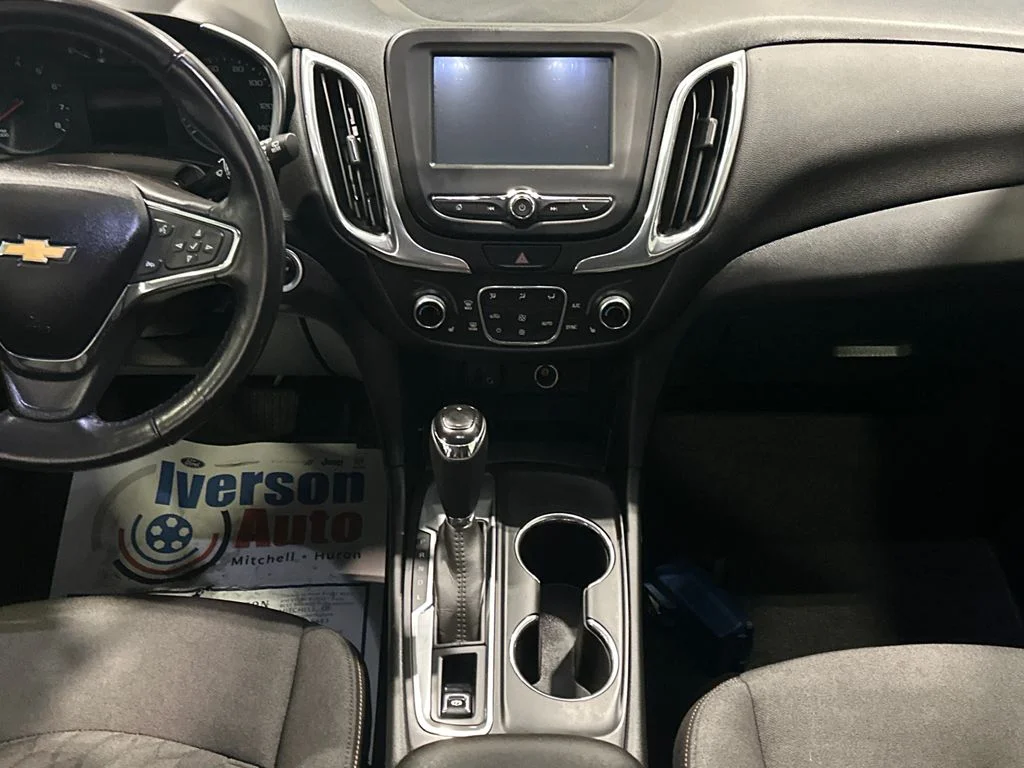 Used 2018 Red Chevrolet LT image 29