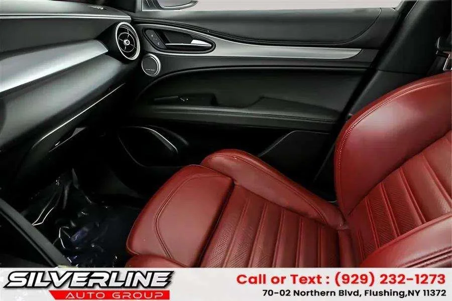 Used 2023 Vulcano Black Metallic Alfa Romeo Veloce image 20