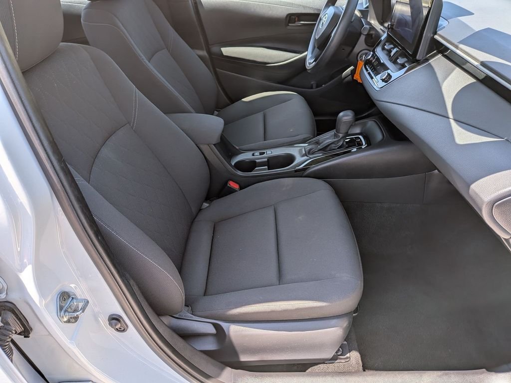 2023 Toyota Corolla LE - Photo 26