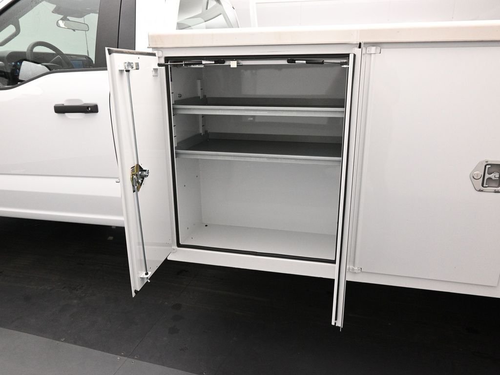New 2026 Oxford White Ford XL image 16