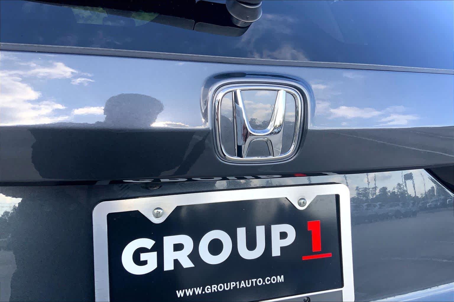 Used 2026 Meteorite Gray Metallic Honda EX image 10