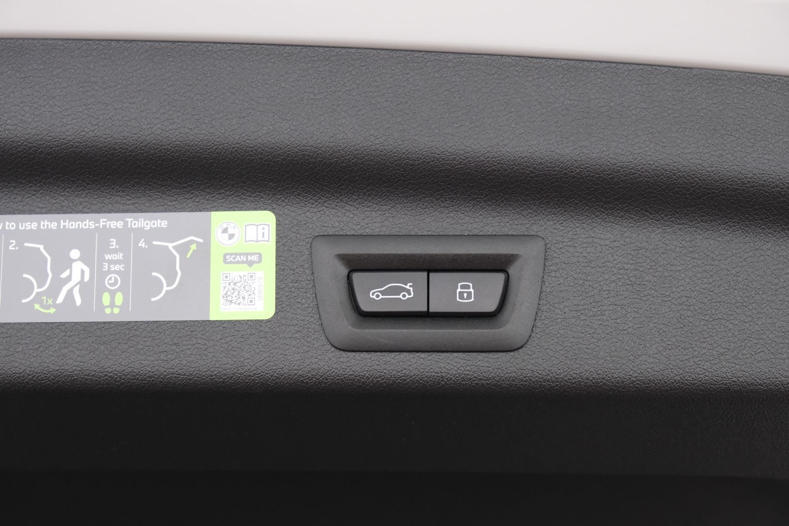 New 2027 Mineral White Metallic BMW xDrive28i image 38