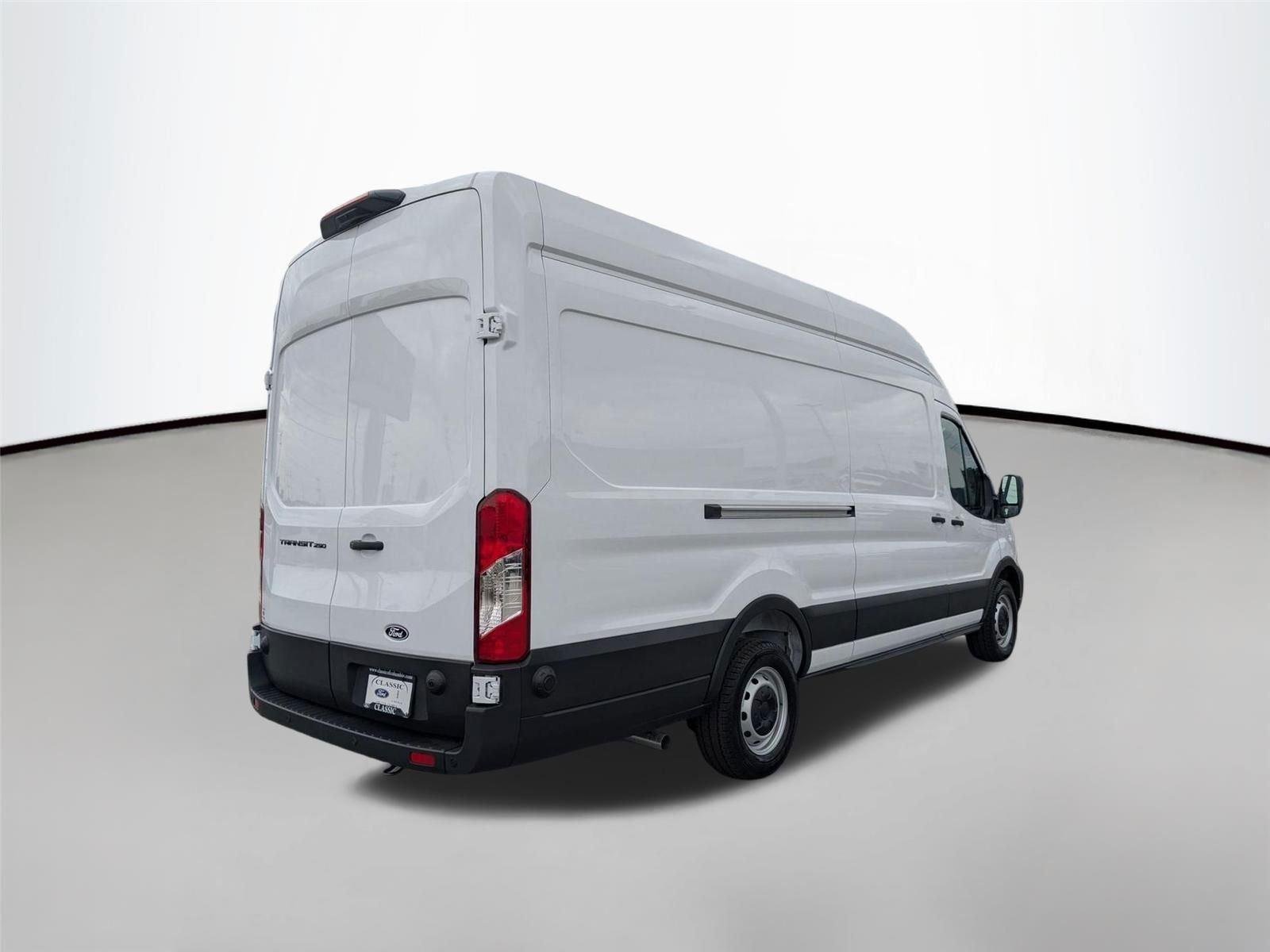 New 2026 Oxford White Ford Cargo Van image 5