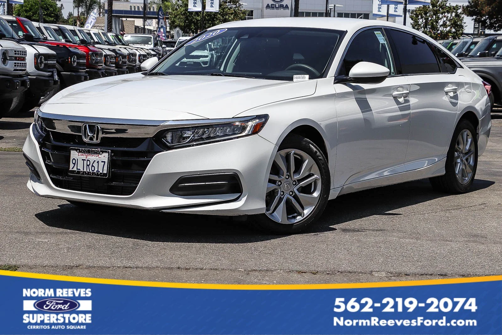 Used 2020 Platinum White Pearl Honda LX image 1