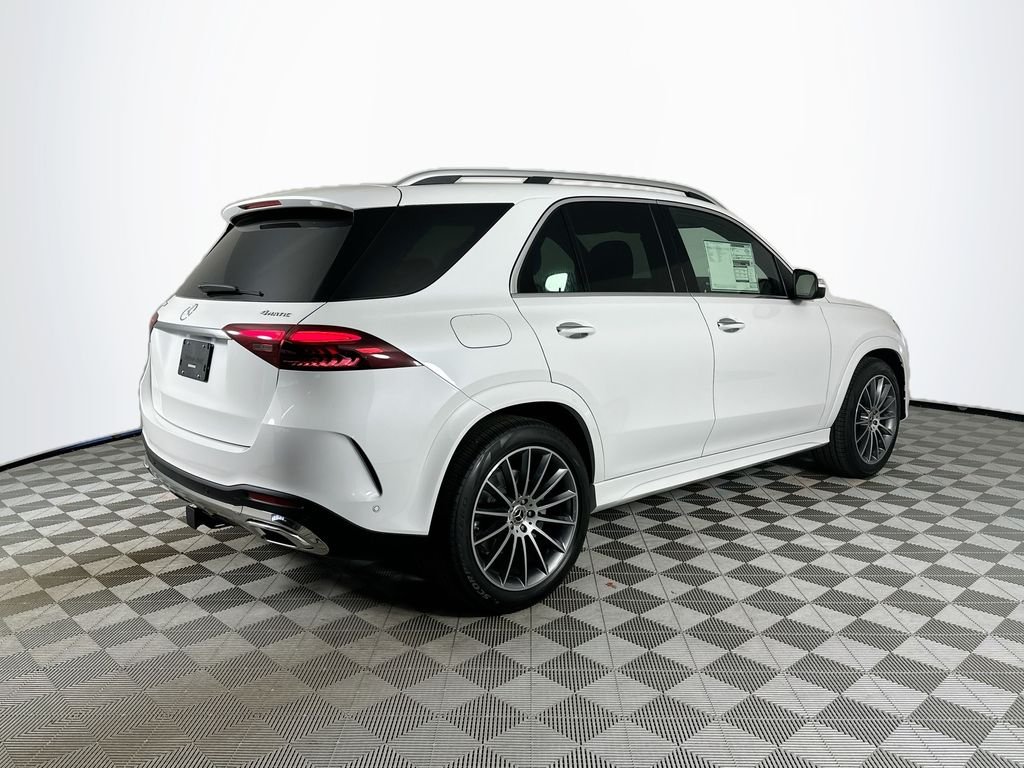 New 2026 MANUFAKTUR Moonlight White Metallic Mercedes-Benz GLE 450 image 7