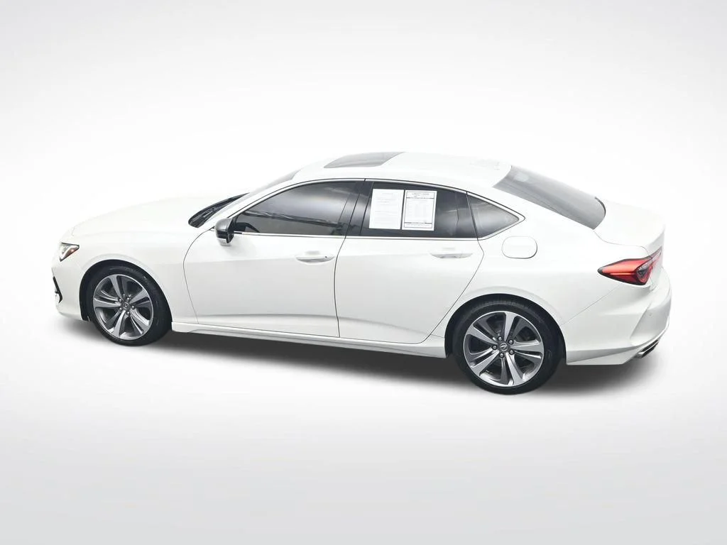 Used 2021 White Acura Advance image 38