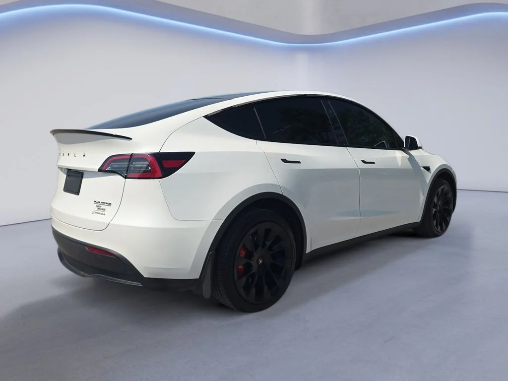 Used 2024 Pearl White Multi-Coat Tesla Long Range image 6