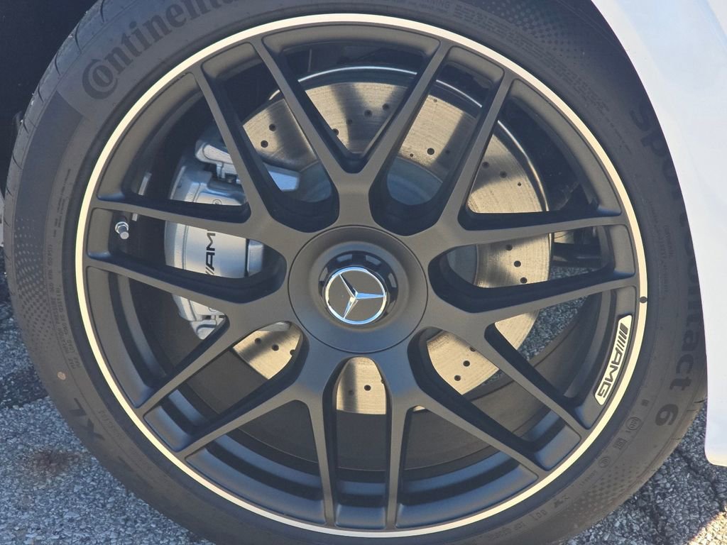 New 2026 MANUFAKTUR Moonlight White Metallic Mercedes-Benz GLE 53 AMG® image 48
