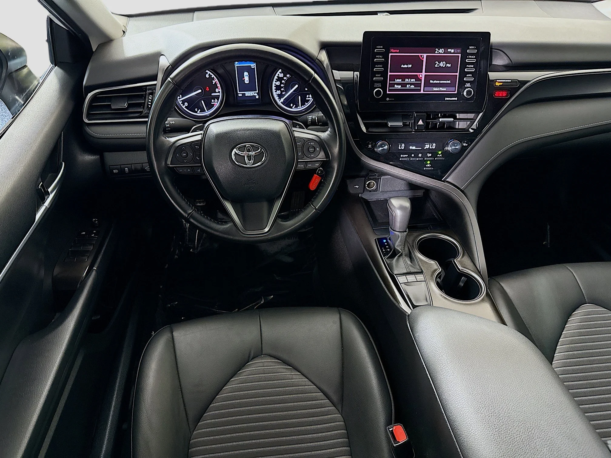 Used 2024 Ice Edge Toyota SE image 13