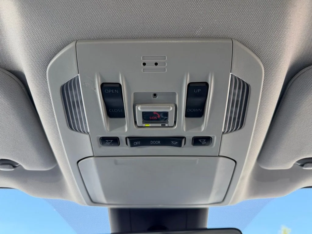 2021 Toyota Highlander XLE - Photo 27