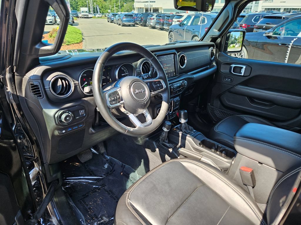 Used 2023 Black Jeep Sahara 4x4 image 9