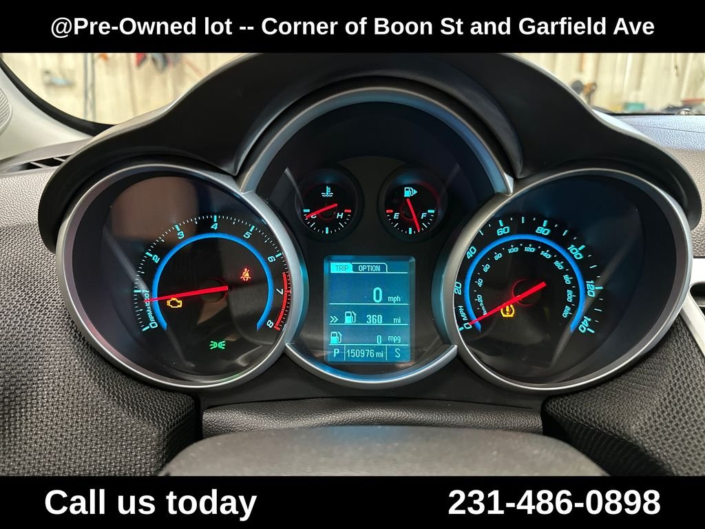 Used 2014 Red Chevrolet 1LT image 26