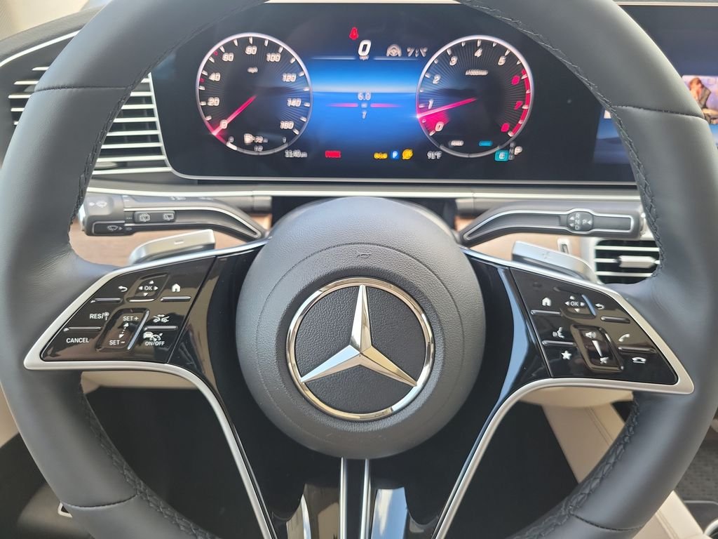 New 2026 Polar White Mercedes-Benz GLS 450 image 27