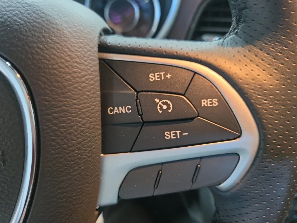 Used 2015 Blue Dodge R/T Scat Pack image 29