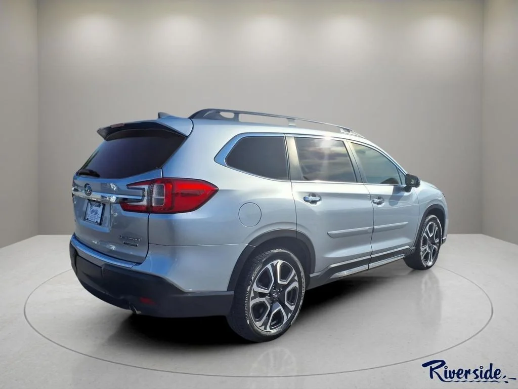 Used 2023 Silver Subaru Touring image 2
