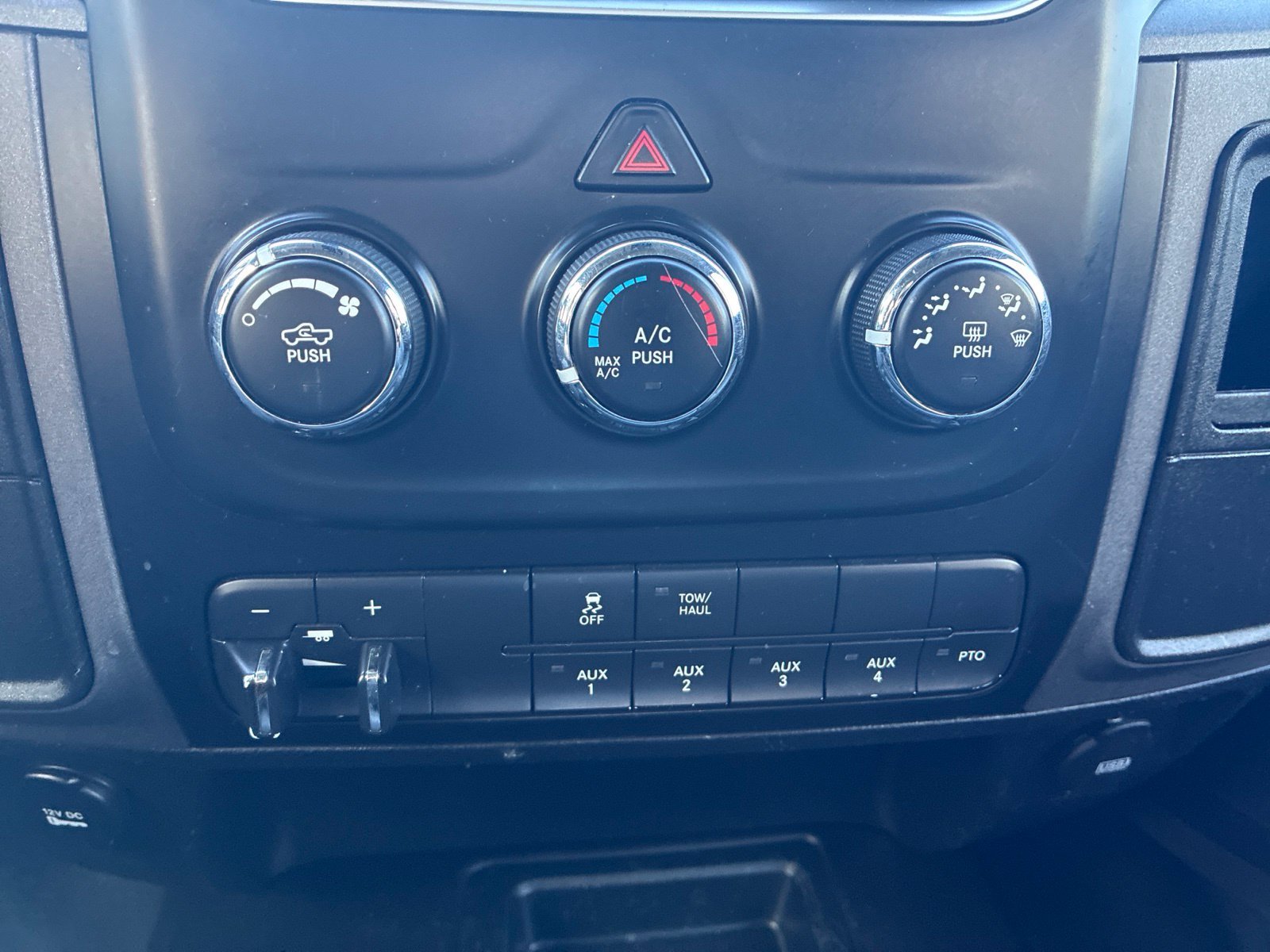 Used 2017 White Ram Tradesman image 16