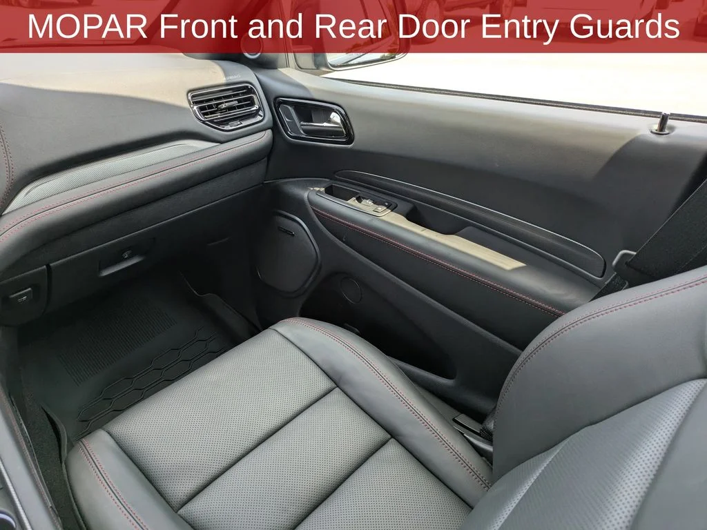 New 2026 Diamond Black Clear-Coat Exterior Paint Dodge GT Plus image 22