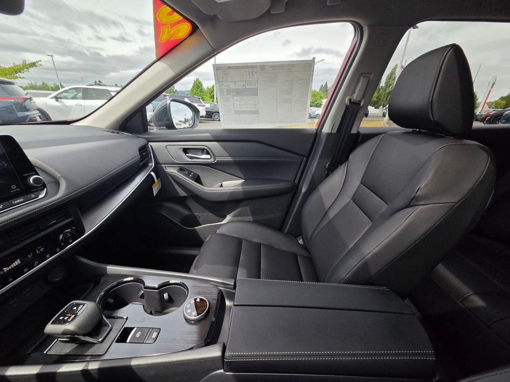New 2026 Scarlet Ember Tintcoat Nissan Dark Armor™ image 27