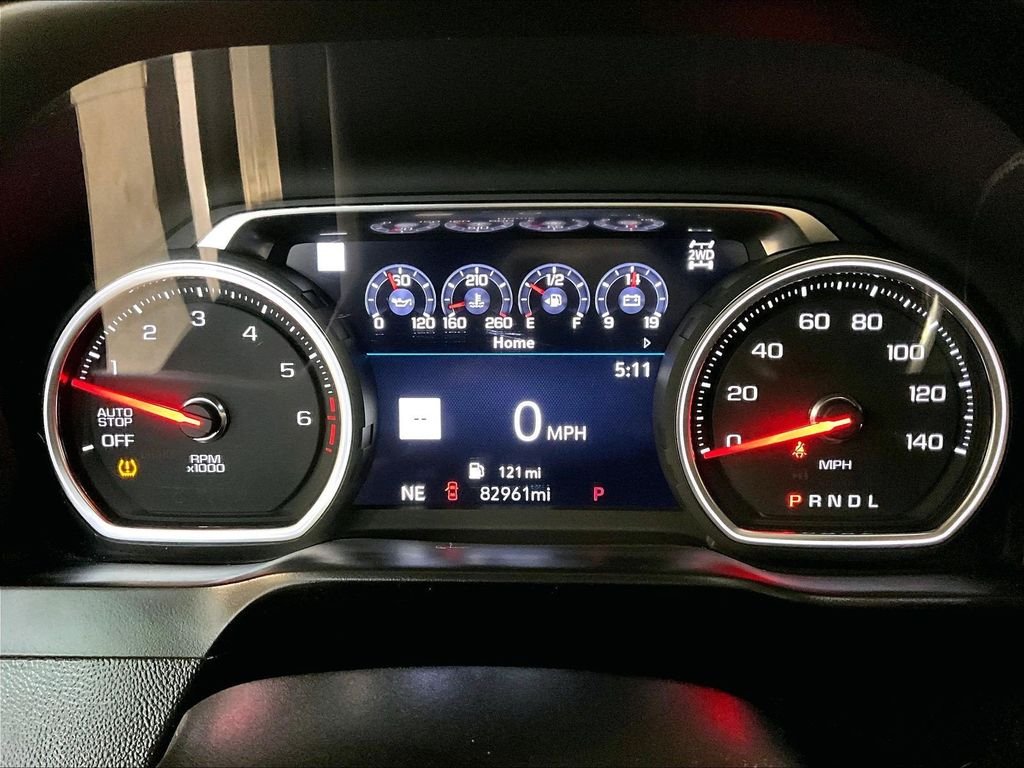 Used 2019 White Chevrolet High Country image 25