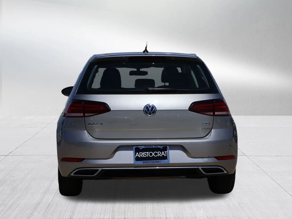 Used 2018  Volkswagen TSI S 4-Door image 31