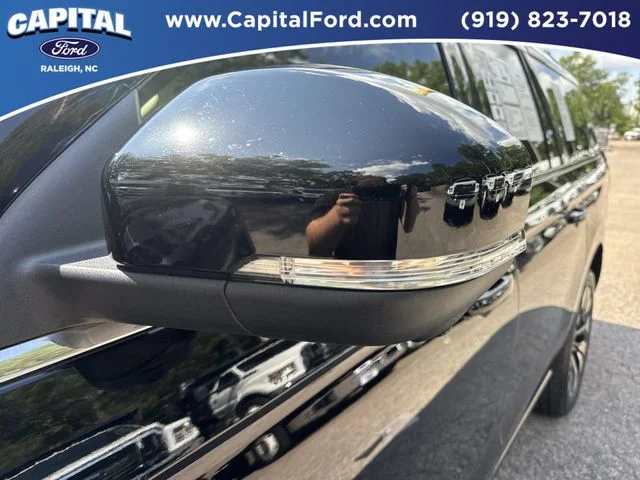 Used 2025 Black Ford Platinum image 12