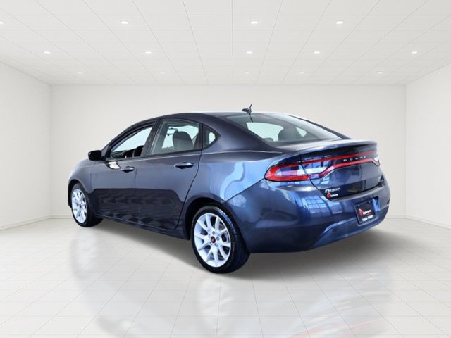 Used 2013 Gray Dodge SXT image 4