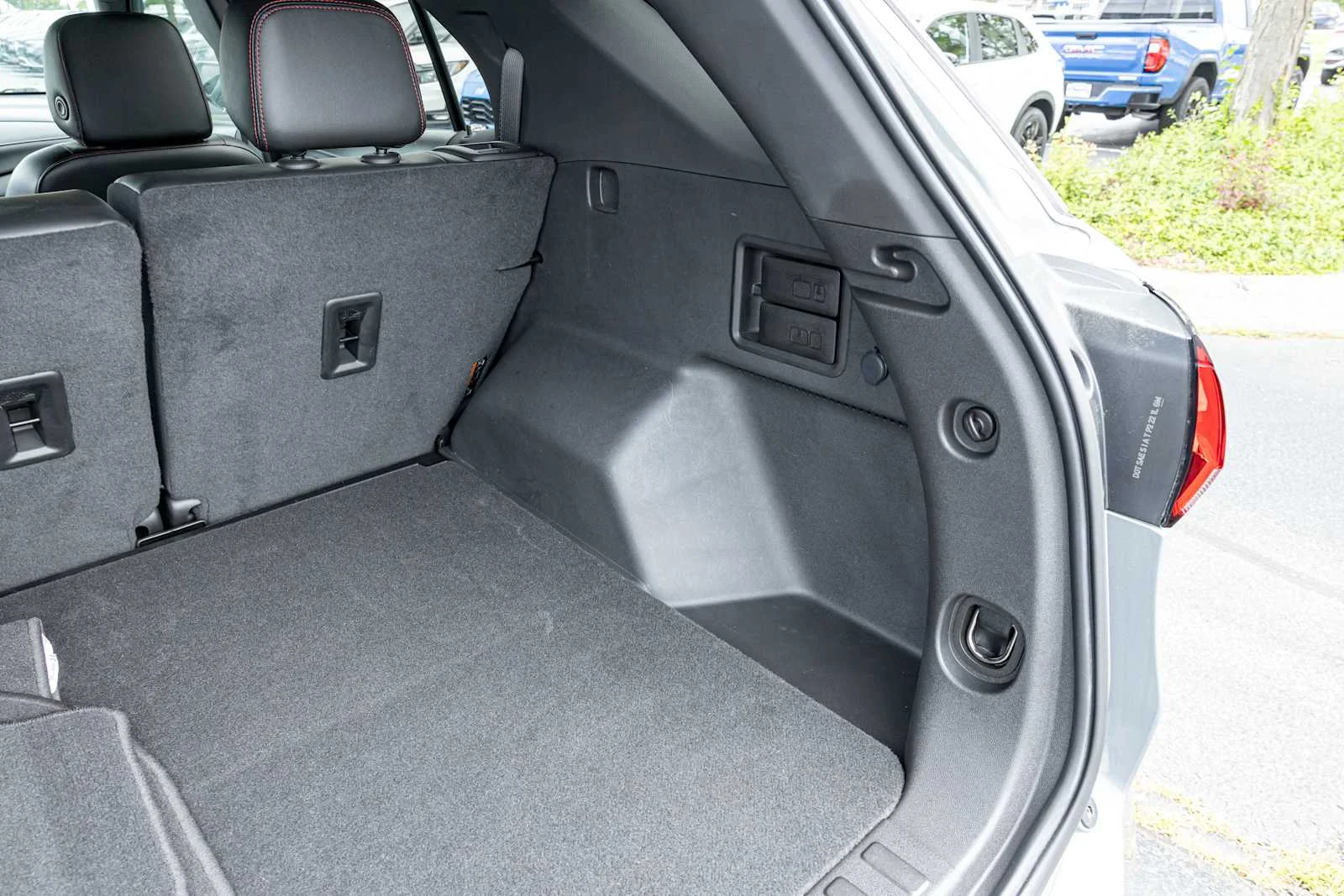 2023 Chevrolet Equinox RS - Photo 32