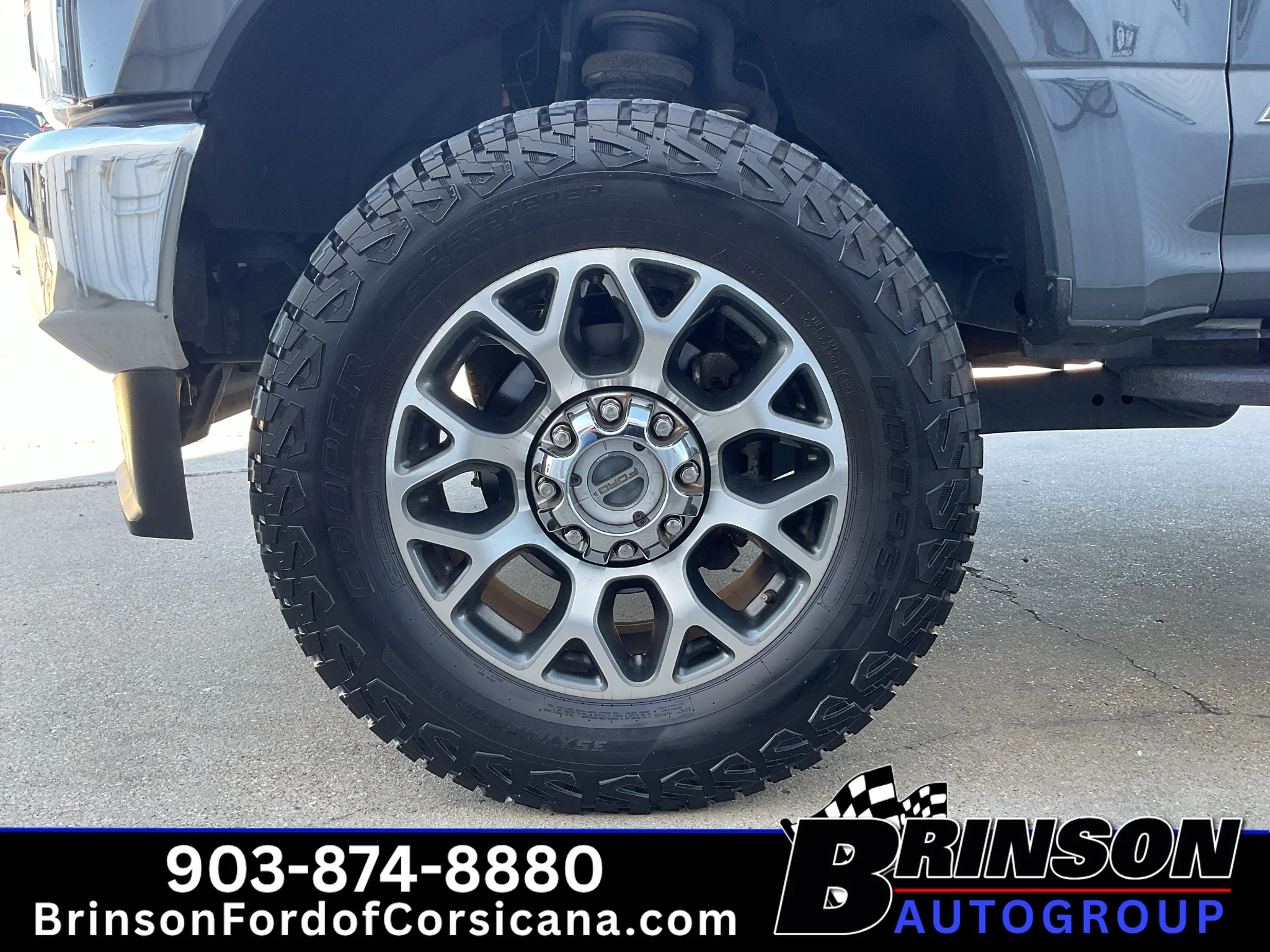Used 2021 Lithium Gray Metallic Ford LARIAT image 14
