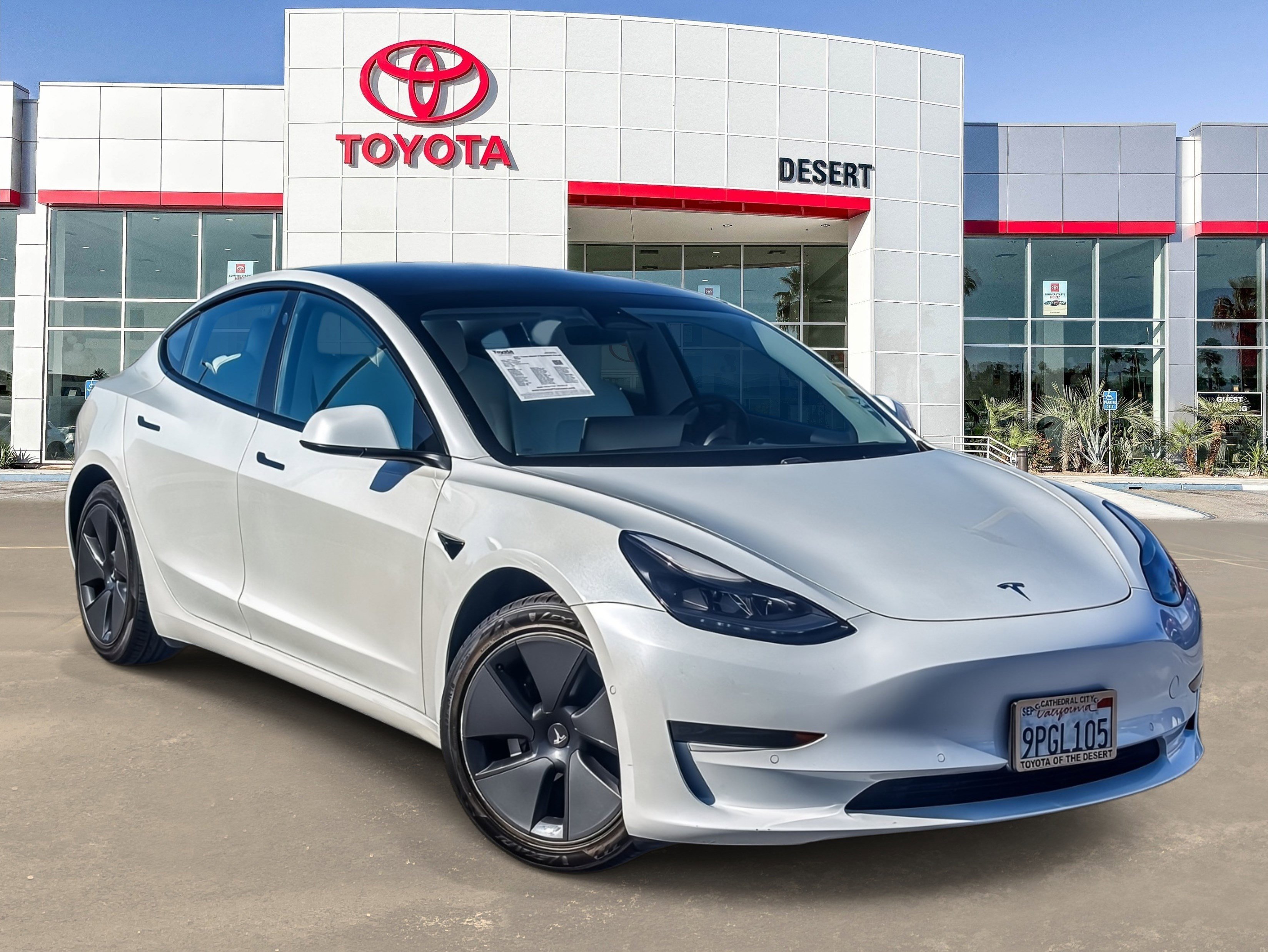 2021 Tesla Model 3 Standard Range Plus's photo
