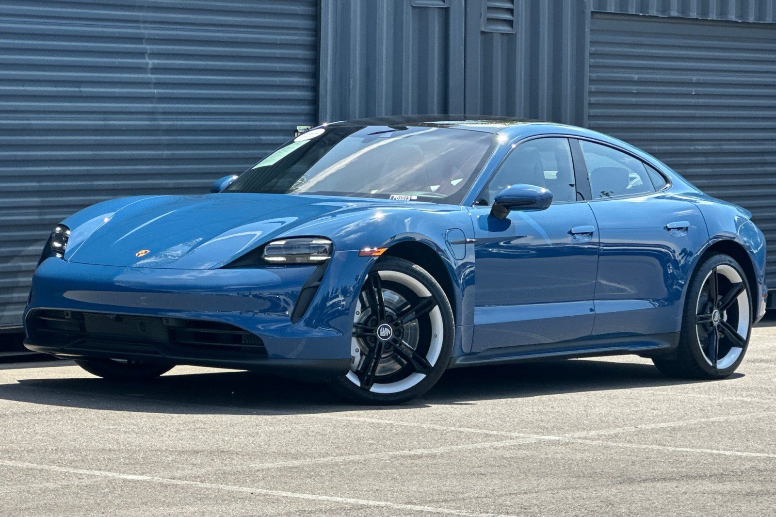 2022 Porsche Taycan S