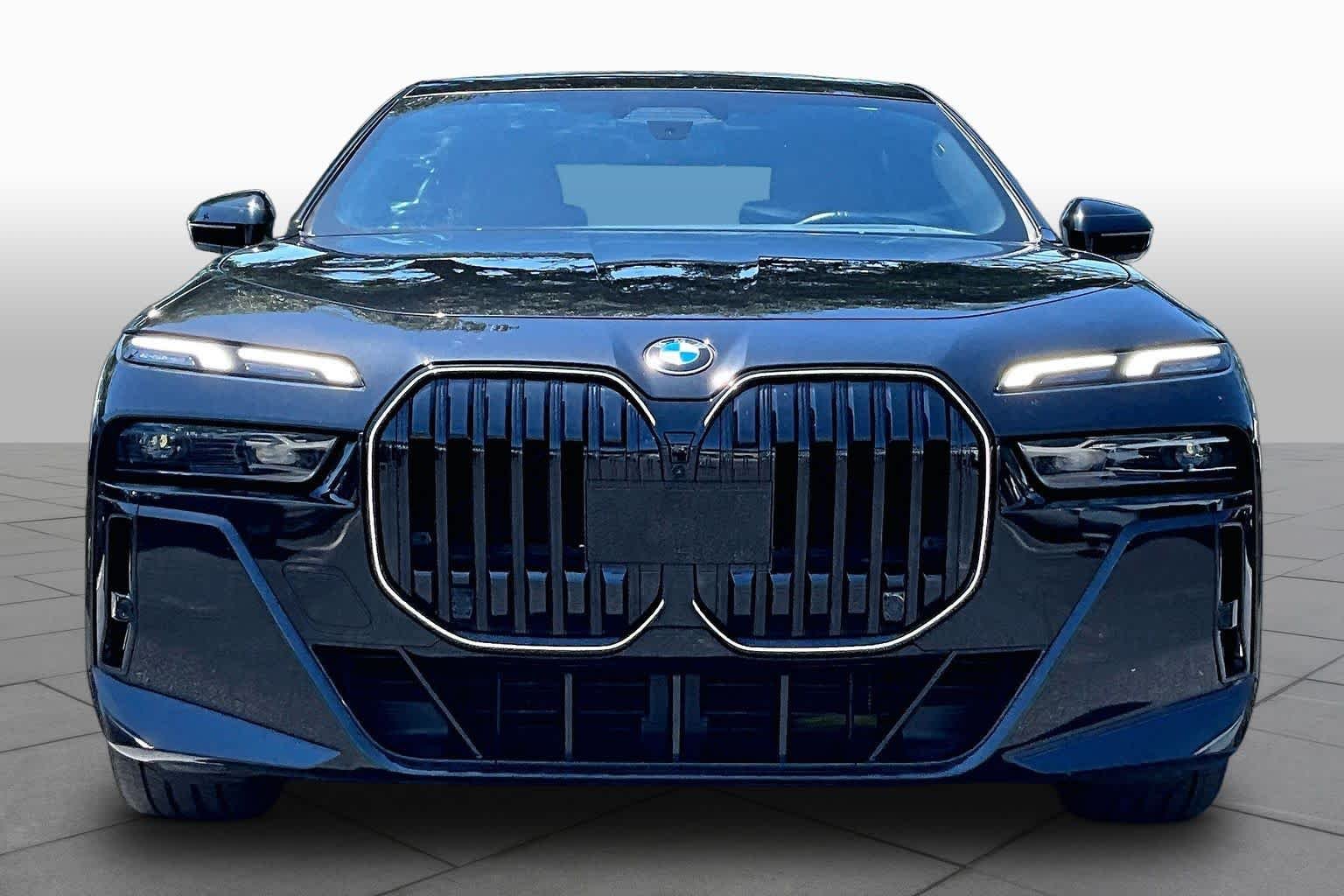 Certified Used 2024 Black Sapphire Metallic BMW 760i xDrive image 4