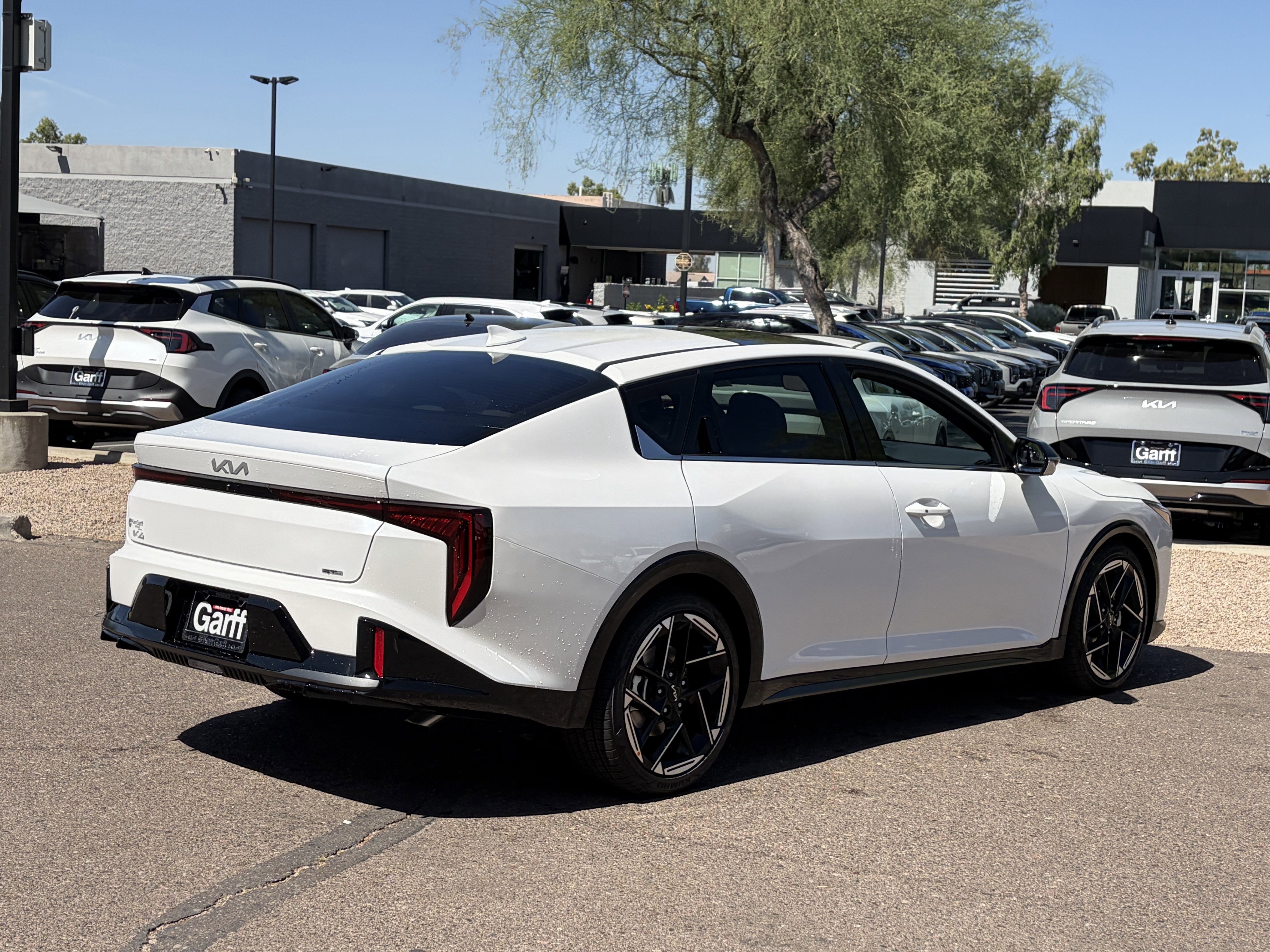 New 2026 Snow White Pearl Kia GT-Line image 4