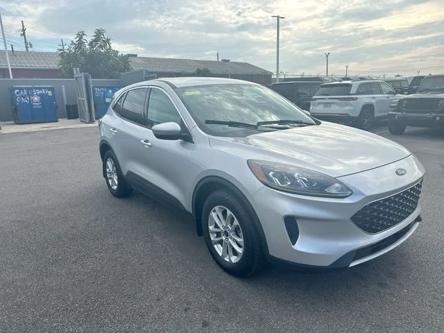 Used 2020 Silver Ford SE image 11