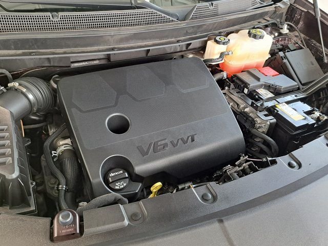 Used 2022 Red Chevrolet LT image 32