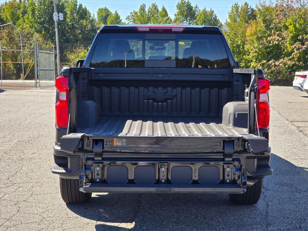 New 2026 Black Chevrolet RST image 21