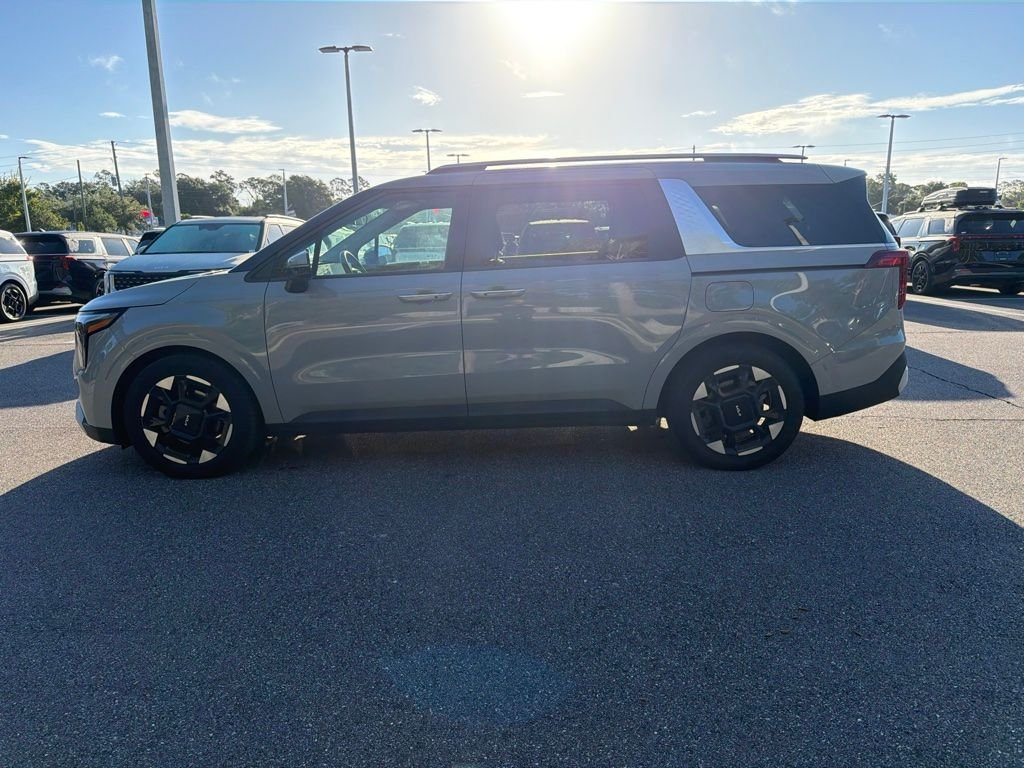 Certified Used 2025 Ceramic Silver Kia EX image 8