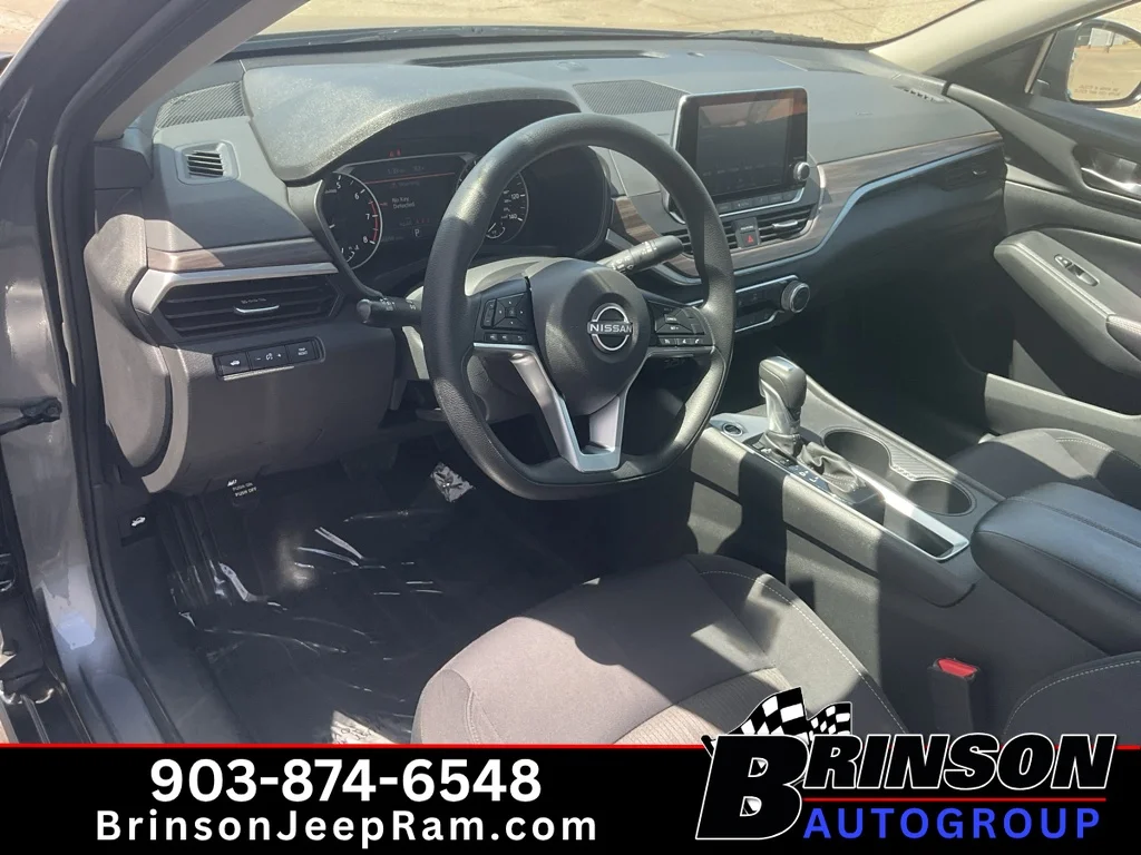 Used 2025 Gun Metallic Nissan SV image 24