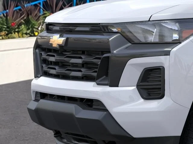 2026 Chevrolet Colorado LT - Photo 13