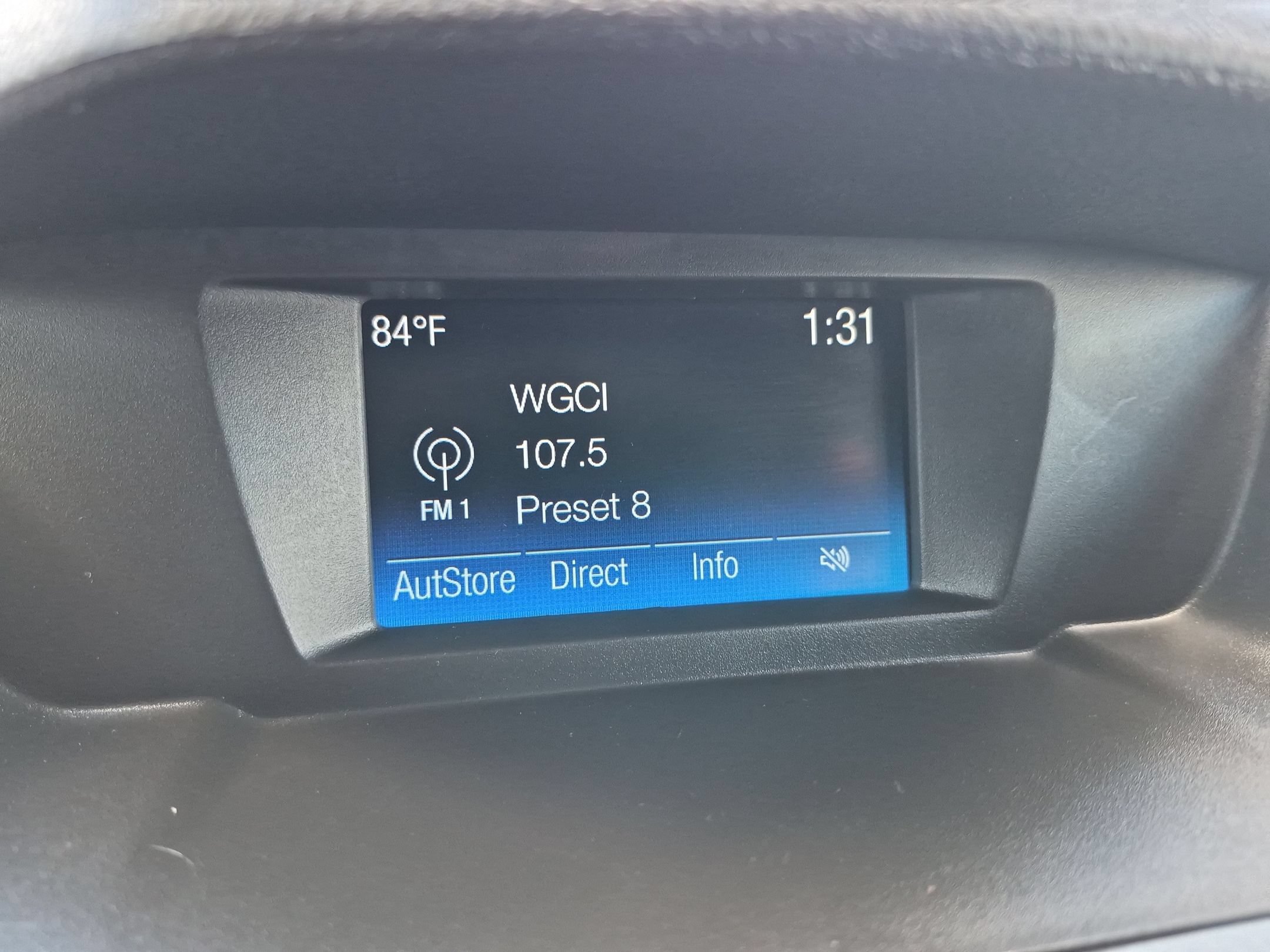 Used 2017 Frozen White Ford XL image 16