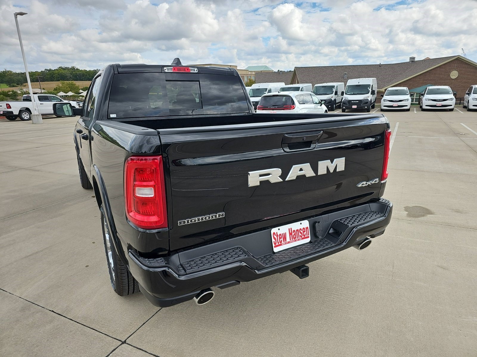 New 2026 Diamond Black Crystal Pearlcoat Ram Big Horn image 3