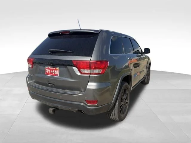 Used 2012 Gray Jeep Altitude image 3