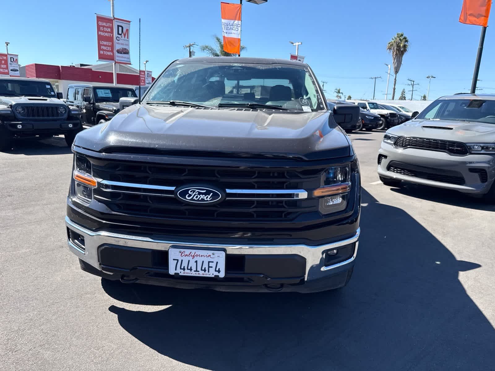 Used 2025 Agate Black Metallic Ford XLT image 3