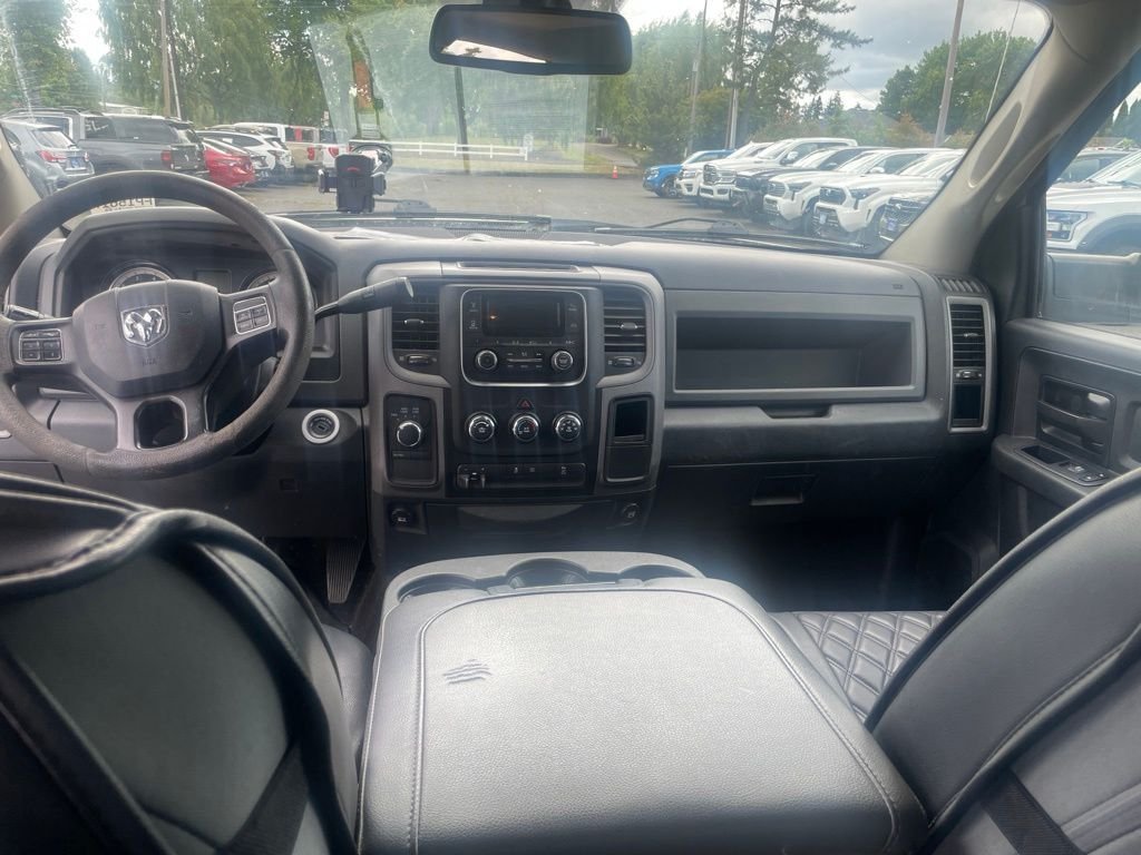 Used 2017 Bright White Clearcoat Ram Tradesman image 10